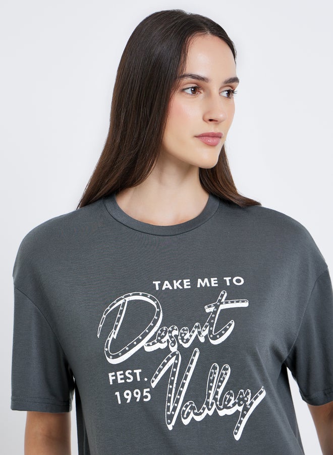 ستايلي تيشيرت نسائي كبير بطبعة جرافيك بالفحم - Image 4