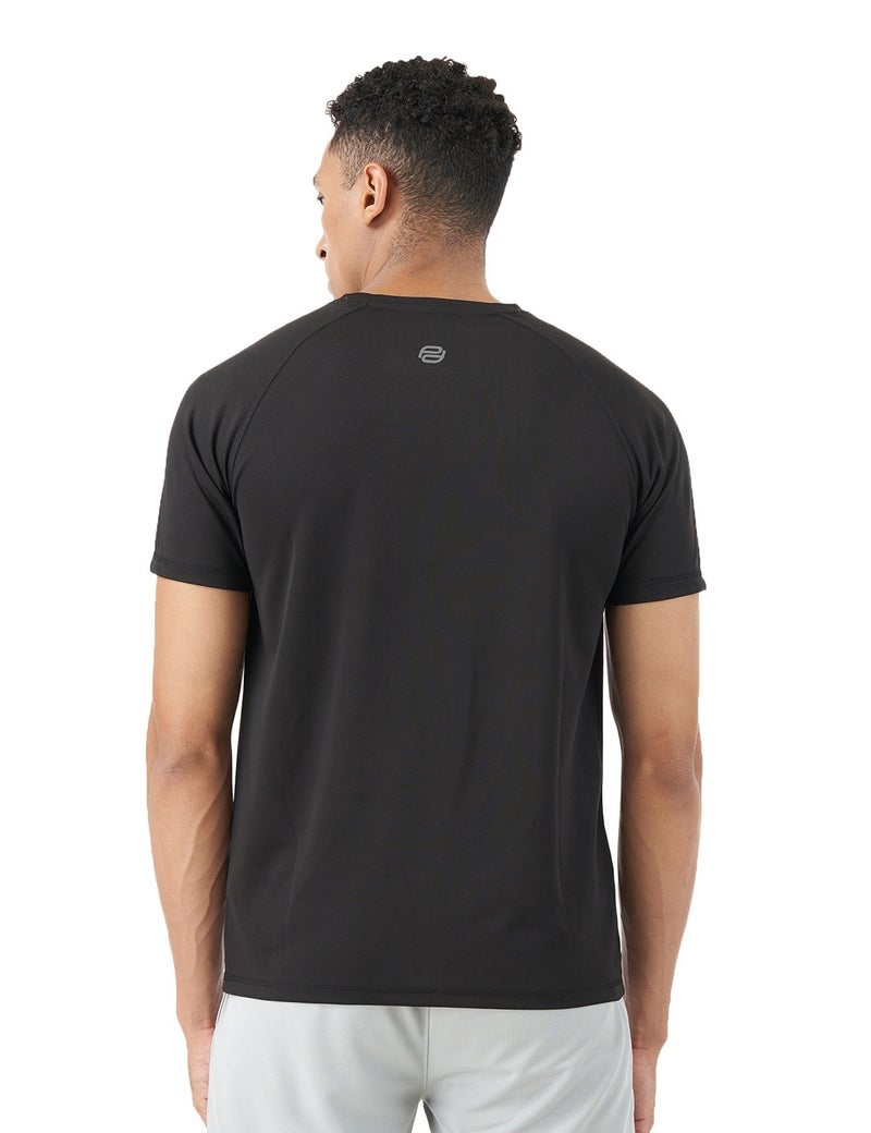 pump'd قميص أثليجر الأنيق للرجال للنادي الرياضي - تقنية جافة، مضاد للروائح، خفيف الوزن، لحامات ناعمة، حماية من الأشعة فوق البنفسجية - Image 2