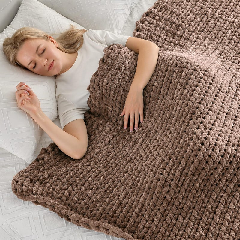 Maetoow Chunky Knit Blanket Throw, Handmade Warm & Cozy Blanket Couch, Bed, Home Decor, Soft Breathable Fleece Banket, Boho Thick Blankets and Giant Yarn Throws 50×60 Inch，Brown - Image 1