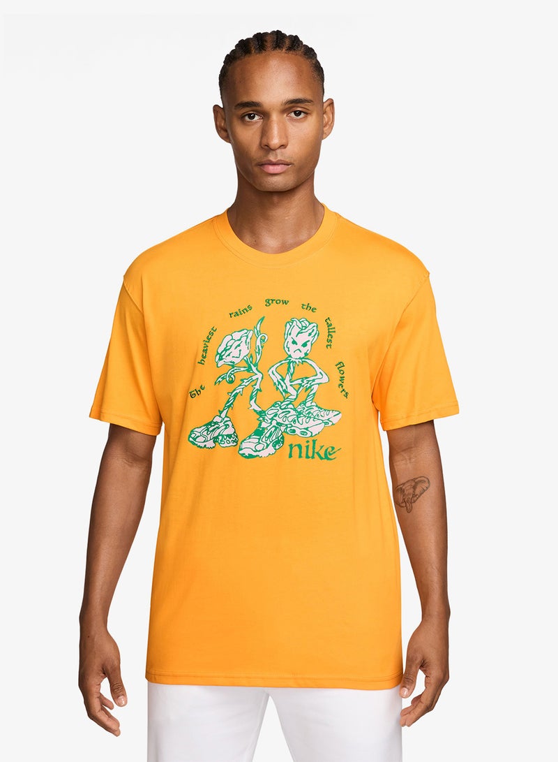 Nike Nsw Tall Flowers Loose T-Shirt - Image 1