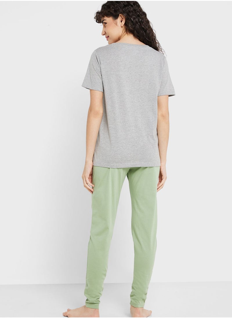 Disney - Crew Neck Graphic T-Shirt & Pyjama Set - Image 1