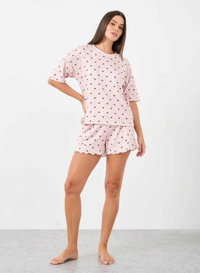 ستايلي Styli Crown Spot Print T-Shirt and Lettuce Hem Shorts Set