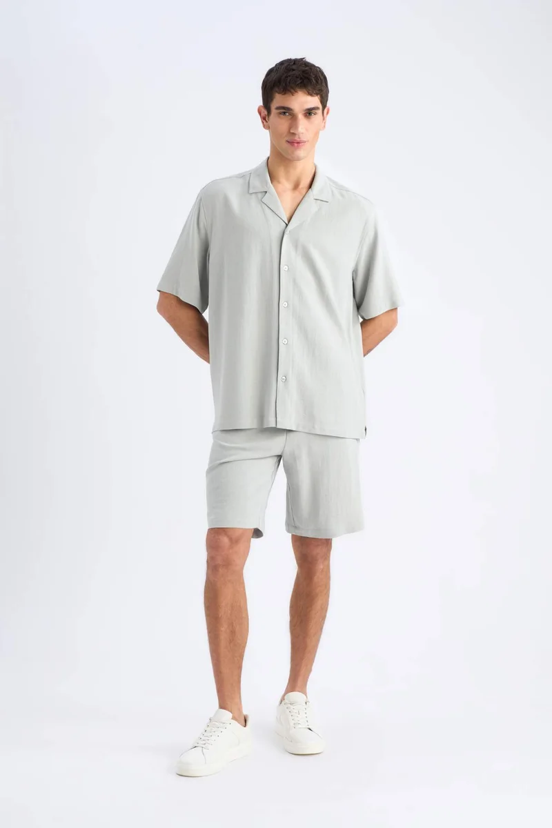 ديفاكتو Relax Fit Resort Neck Cotton Short Sleeve Shirt