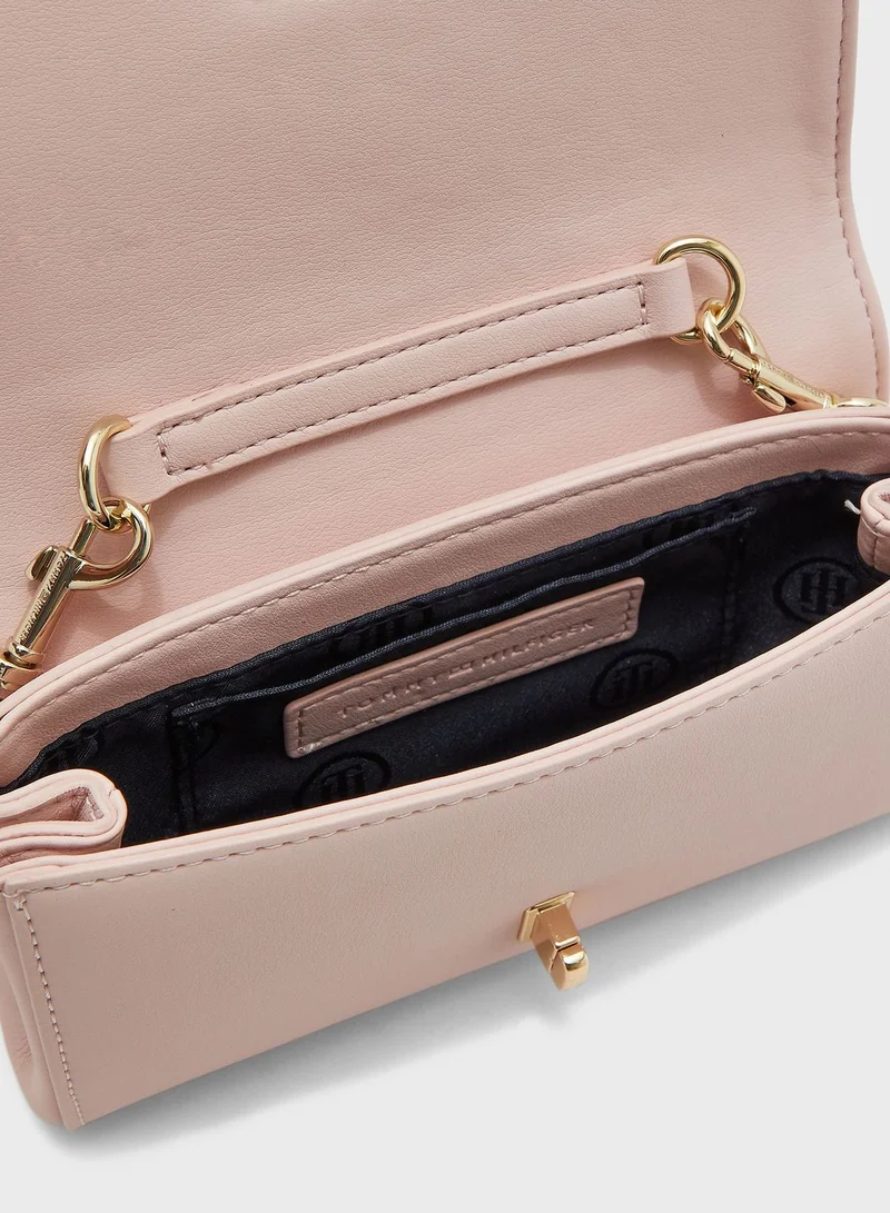 TOMMY HILFIGER Logo Crossbody