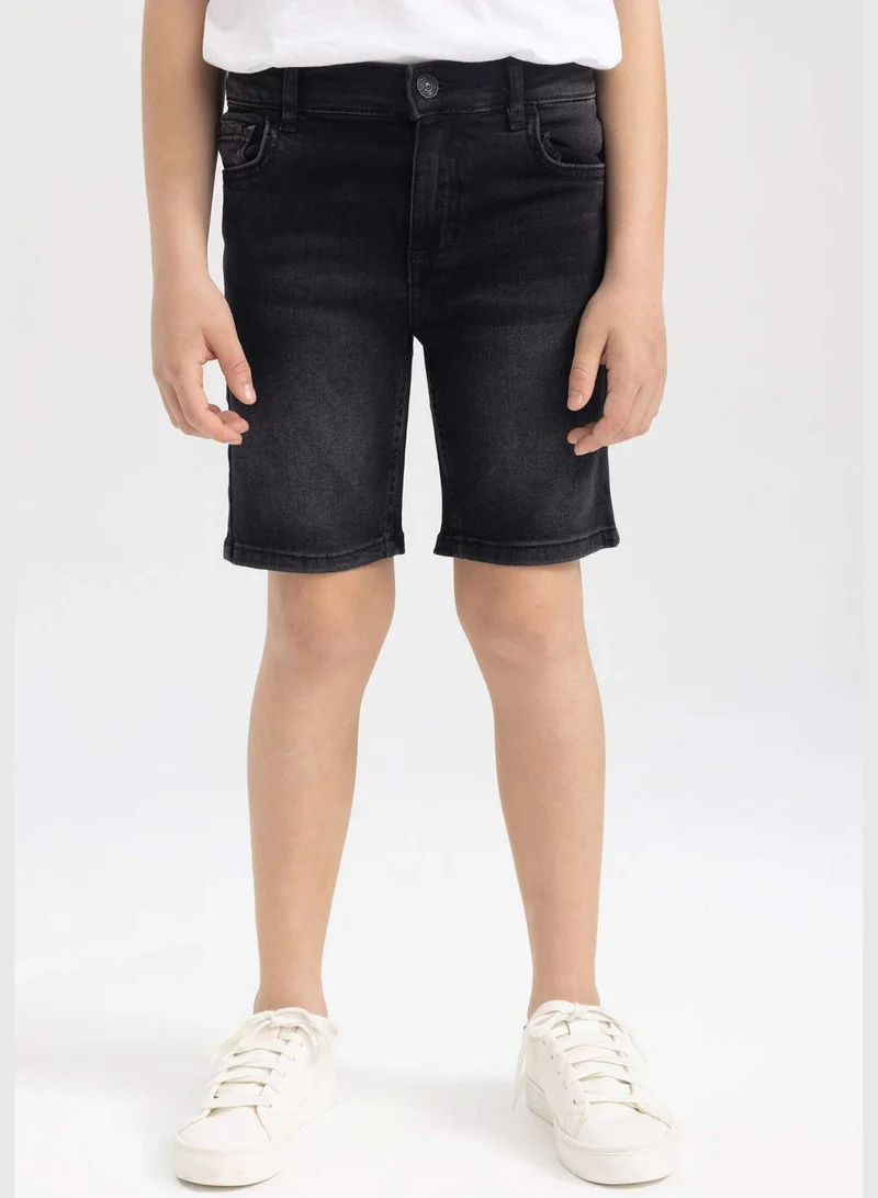 ديفاكتو Mini Jean Short