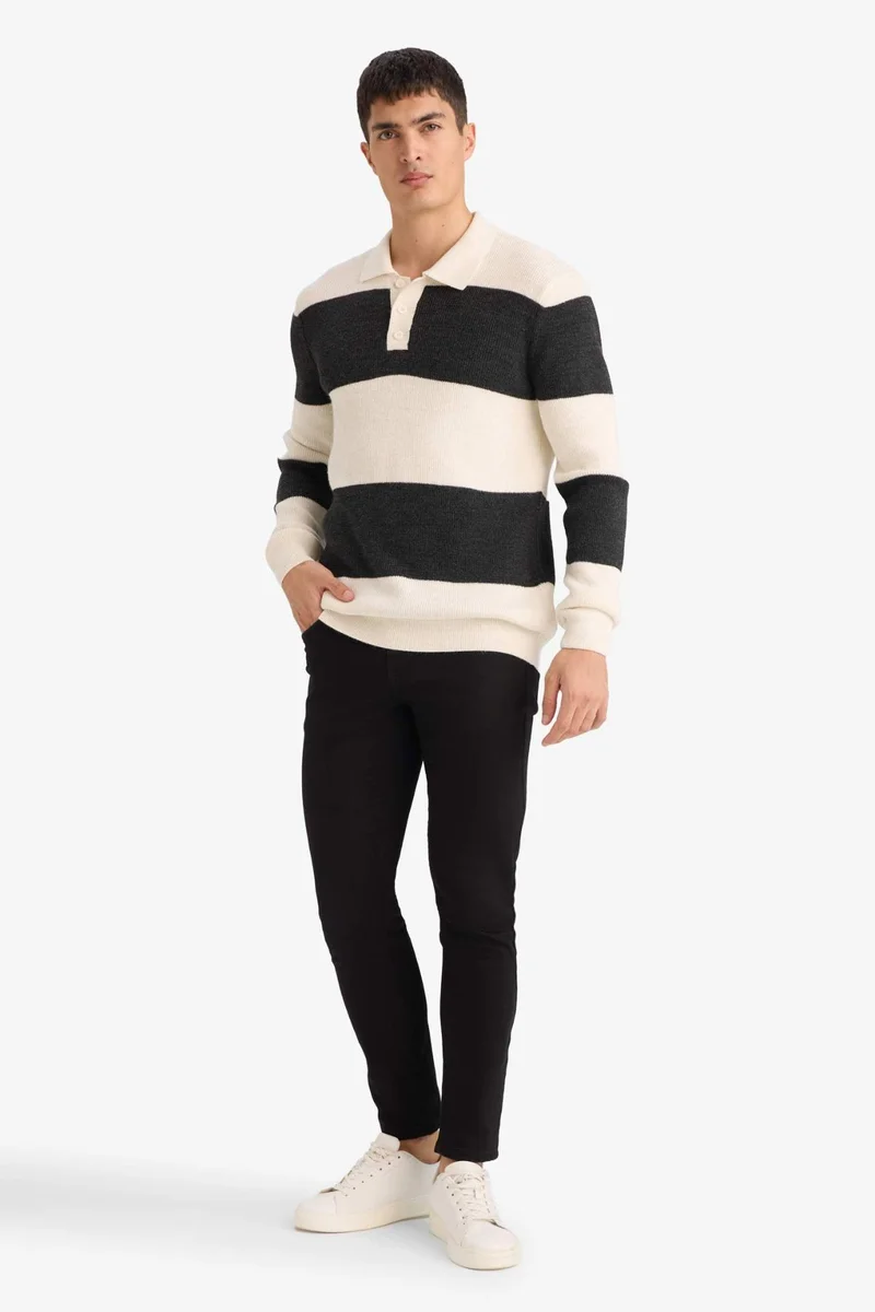 ديفاكتو Standard Fit Polo Collar Knitwear Pullover