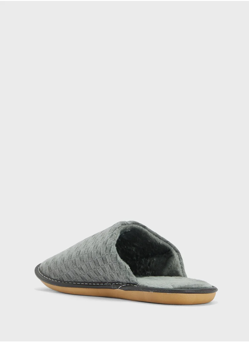 سفنتي فايف Cozy Mule Home Slippers