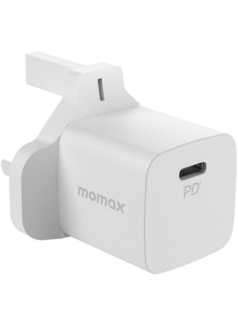 Momax - Super Compact Portable One Plug UM25 Mini USB-C PD 3.0 Fast Charger - Image 1