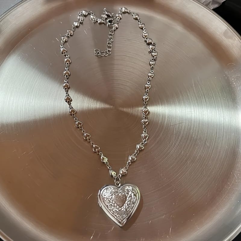 TYATVS Heart Locket Necklace for Women Boho Y2k Necklaces Vintage 2000s Renaissance Whimsigoth Accessories (silver-1) - Image 2