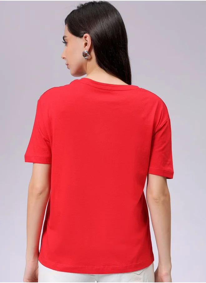 مرفوعة Women Relaxed Fit Solid Crew Neck T-Shirt