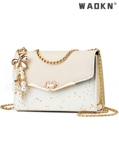 المرأة اللؤلؤ قلادة حقيبة الكتف ، الفتيات أزياء الاتجاه سلسلة حقيبة يد حمل حقائب مخلب حقيبة ، بو الجلود حقيبة كروسبودي حبال حقيبة جانبية حقيبة حمل لطلاب الجامعات والمراهقين