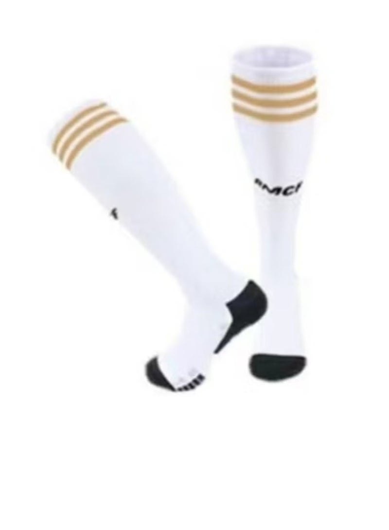 Taiahiro 4-piece set of Real Madrid No.7 new football jersey  - Image 4