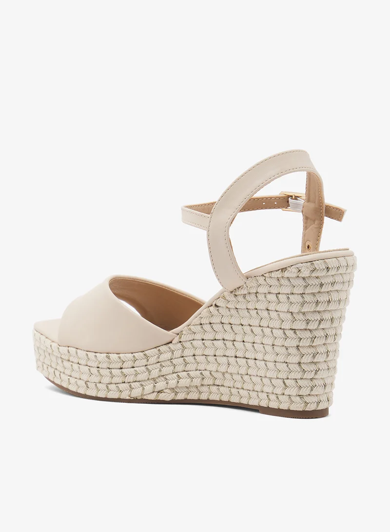 جينجر Ankle Strap Wedge Sandals