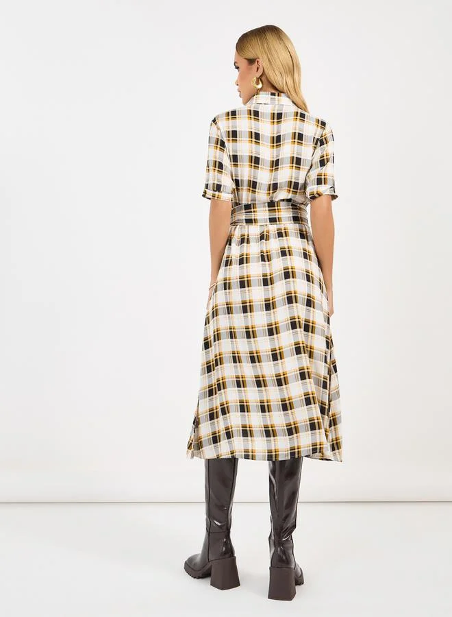 Styli Plaid Tie-Waist Dress