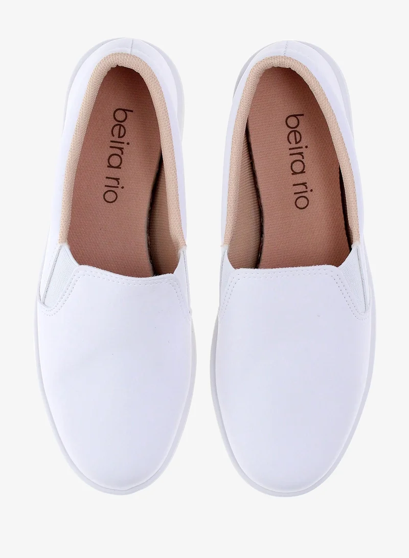 Beira Rio White Flat Shoes for Women – Stylish & Comfortable Everyday Footwear for Women | Best Price UAE