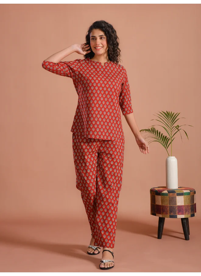 سانسكريتي هومز Sanskrutihomes Pure Cotton Printed Notch Neck Top and Pyjama Set