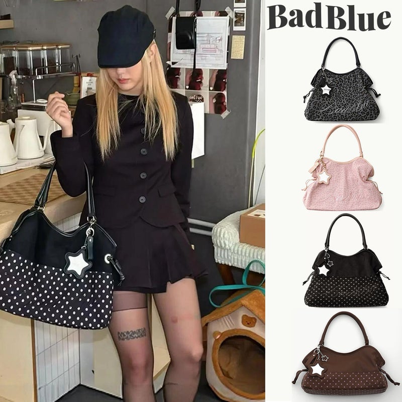حقيبة كتف نسائية كبيرة من القماش الكانفاس من BadBlue بنقشة الفهد والمنقطة - Image 1