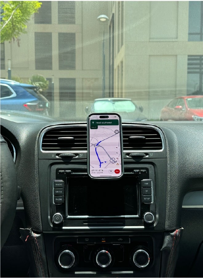 POV On The Go – حامل موبايل قوي، بيثبت بالمغناطيس على أي سطح حديد، سواء في العربية أو الجيم أو البيت ممتاز لو بتصور وأنت بتتحرك، أو محتاج تثبيت آمن للموبايل. - وردي