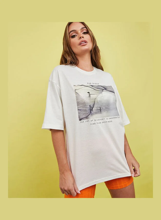 Styli Shorts Sleeves Beach Photo Graphic Oversized Longline T-shirt