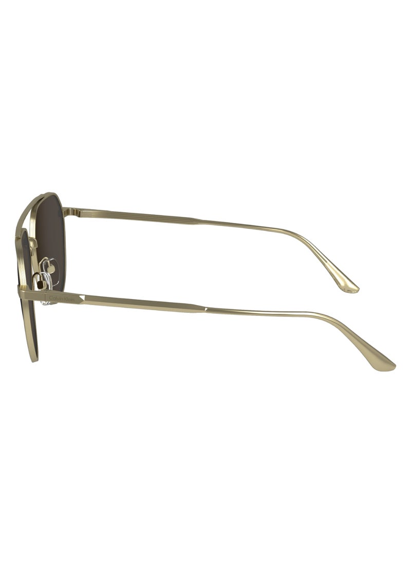 CALVIN KLEIN - نظارات شمسية كالفن كلاين طراز لمدة كاملة من المعدن طراز آفياتور CK24100S 5715 (720) اللون ذهب مات - Image 1