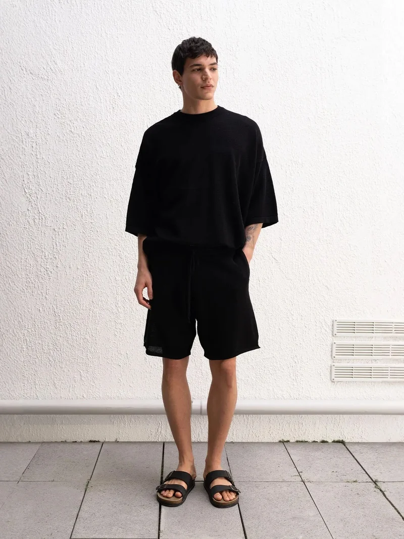 Giesto Black GIESTO Oversize Cotton Crew Neck T-Shirt for Men | Best Price UAE