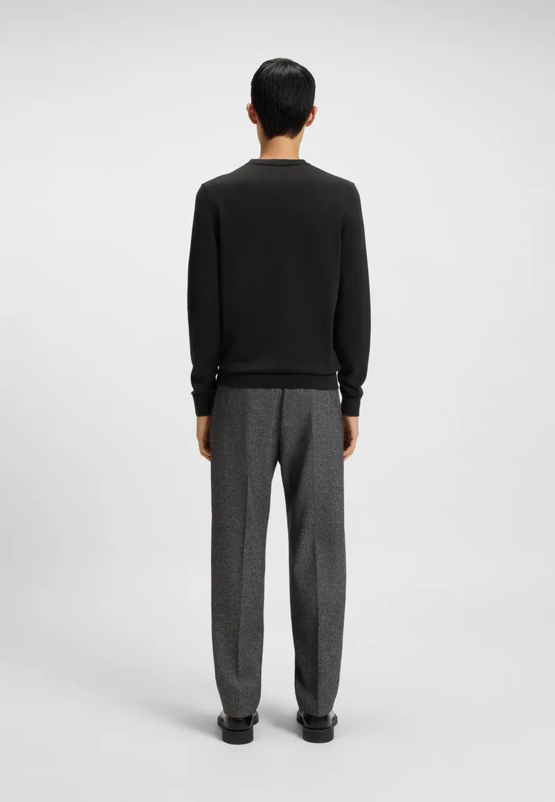 HUGO Cotton sweater with red logo label