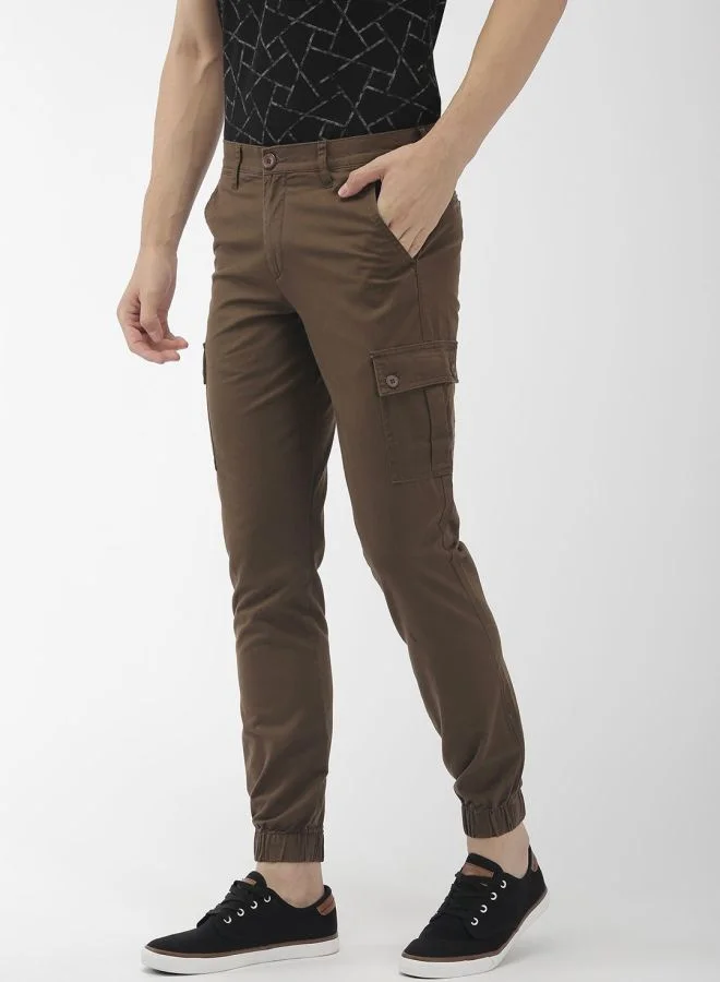 شركة المرآب الهندية Men Slim Fit Solid Mid-Rise Cuffed Cargos