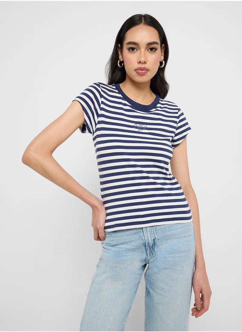 نايكي Nsw Baby Graphic T-Shirt