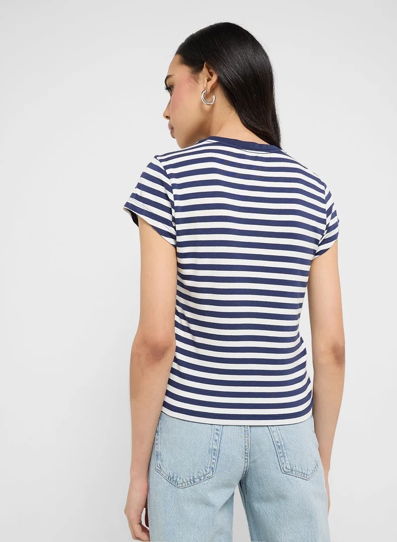 نايكي تيشيرت برسومات للأطفال