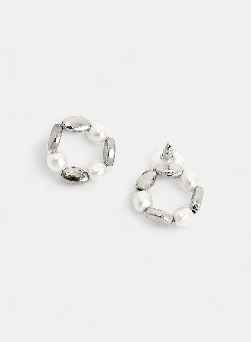 Sohi  Loop Contemporary Artificial Stud Earring Jewellery for Women | Best Price UAE