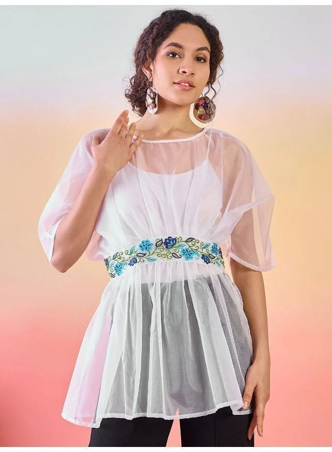 أيه كيه إس تونيك بياقة مستديرة مطرز بالزهور