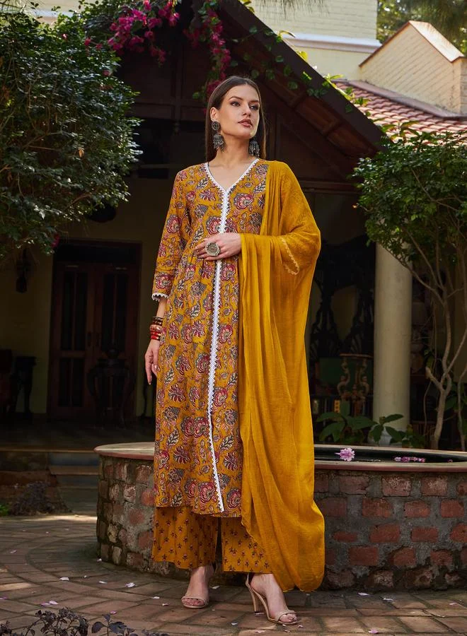SASSAFRAS SASSAFRAS Mustard Floral Front Slit Kurta with Pencil Pants and Dupatta Set