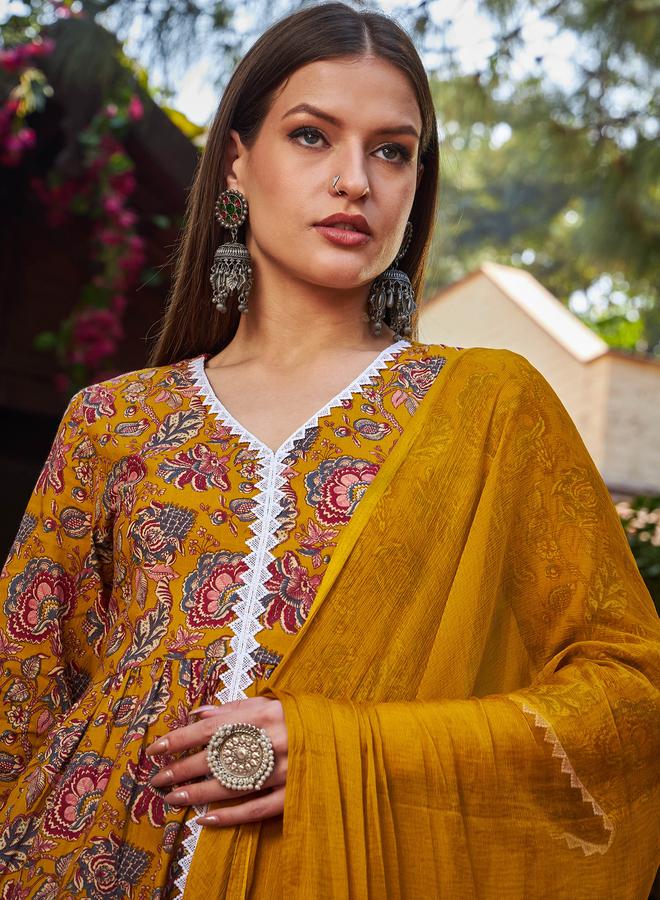 SASSAFRAS Mustard Floral Front Slit Kurta with Pencil Pants and Dupatta Set - Image 4