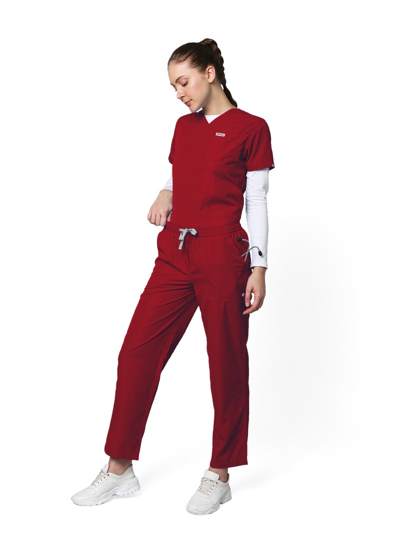 KNYA زيّ طبي نسائي كلاسيكي من KNYA بخمسة جيوب | ياقة على شكل حرف V | تصميم مرن ومريح للجزء العلوي والسفلي | زيّ موحد للأطباء | (مقاس 2XL، لون عنابي) - Image 1