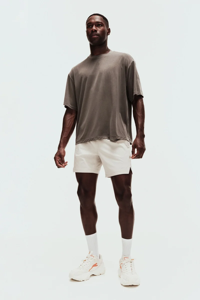 Sports shorts with DryMove™