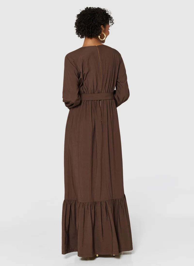 كلوزيت لندن Belted Crew Neck Tiered Dress