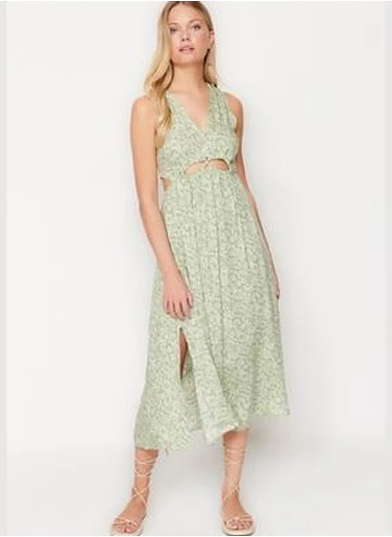 trendyol Green Woven Window Detailed Patterned Midi Dress TWOSS22EL00638