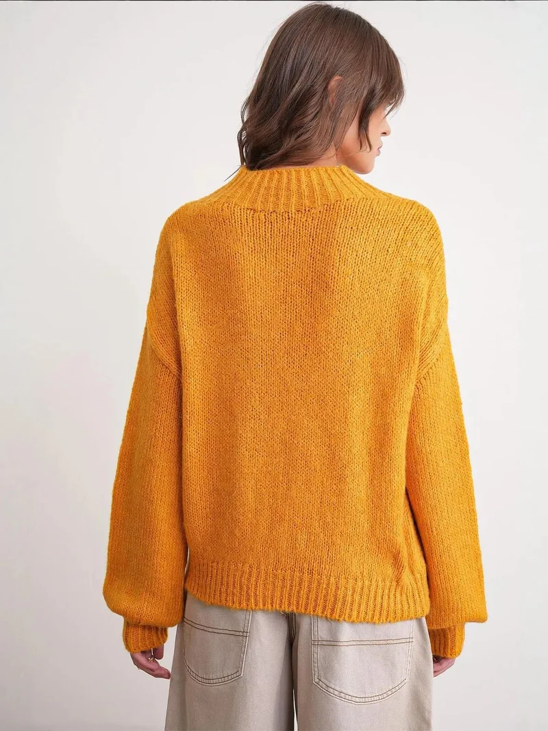 MixRay Amber Yellow Mixray Relaxed Fit Crew Neck Thick Knit Sweater for Women | Best Price UAE