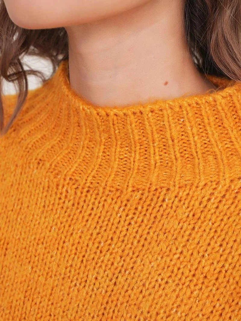 MixRay Amber Yellow Mixray Relaxed Fit Crew Neck Thick Knit Sweater for Women | Best Price UAE