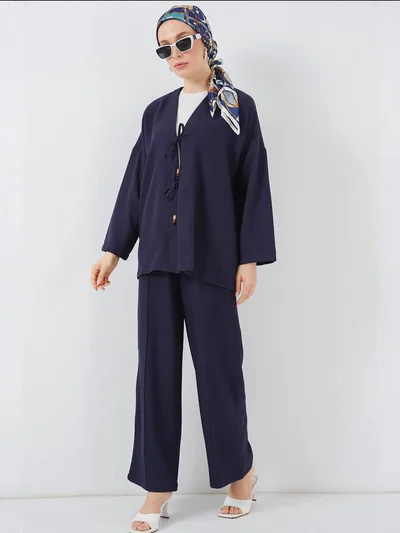 بيغ دارت طقم كارديجان برباط كتان وبنطلون واسع الساق بتفاصيل مضلعة