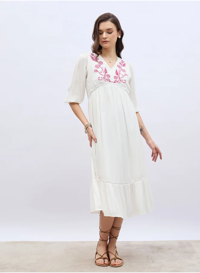Styli Styli Embroidered V Neck A-Line Midi Dress
