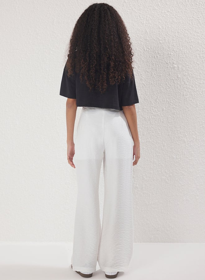 trendyol White Textured Wide Leg Padded Clothes Lined - Image 4