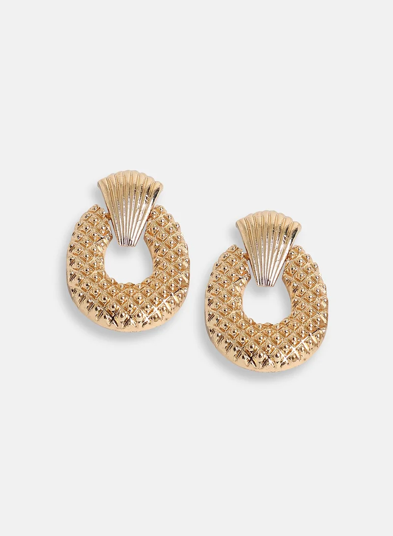 سوهي قرط متدلي من الحجر مصمم للحفلات مطلي بالذهب