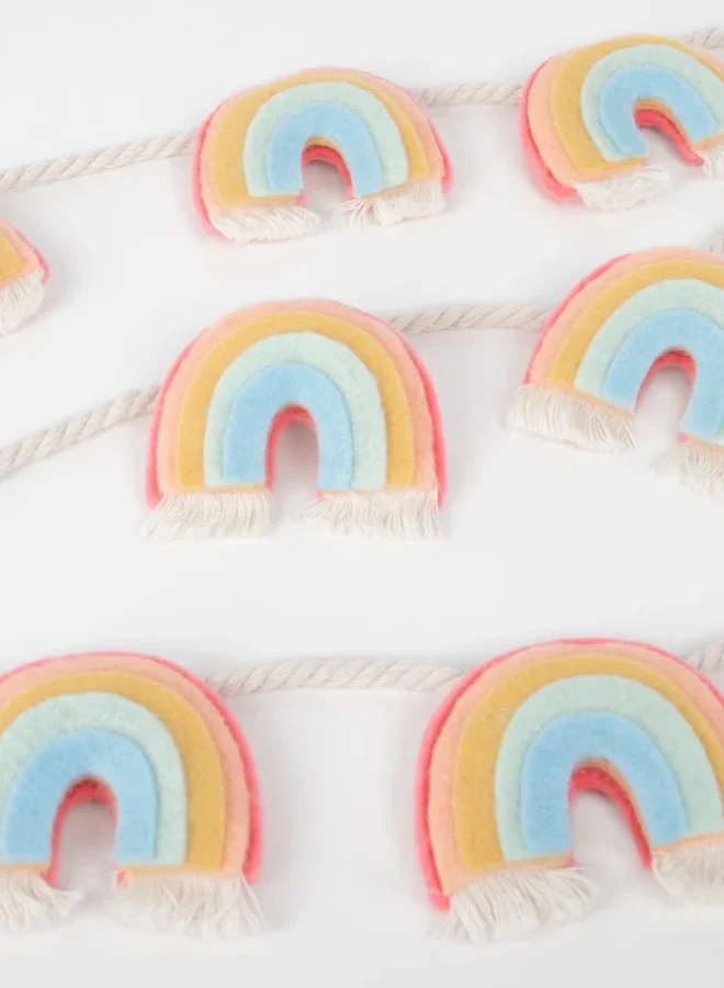 ميري ميري Felt Rainbow Garland