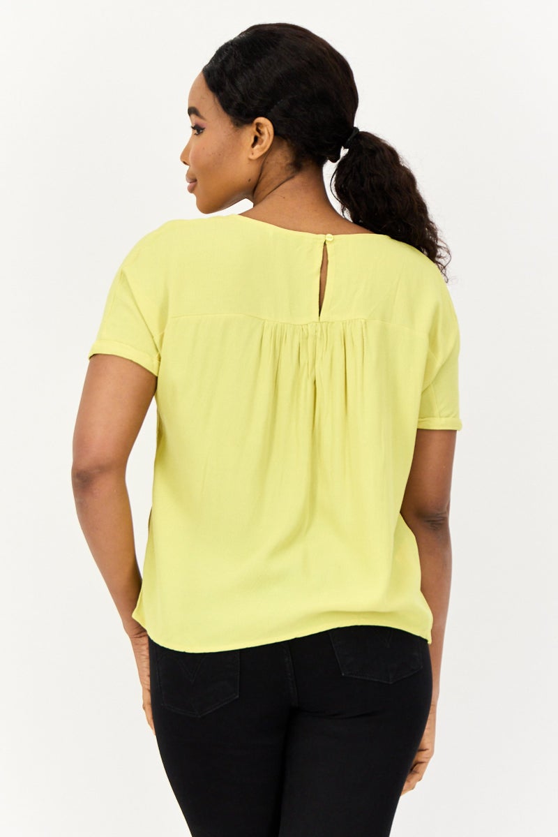 ONLY Women V Neck Short Sleeves Plain Top, Light Yellow - Image 4