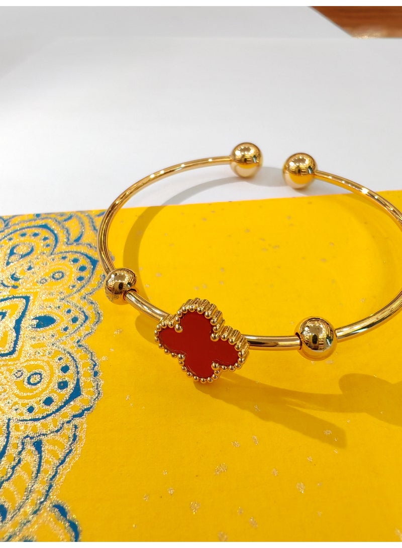 RED Clover Jewelry 3-piece Gift Box Necklace Bracelet Earnail 3-piece Set - Image 4