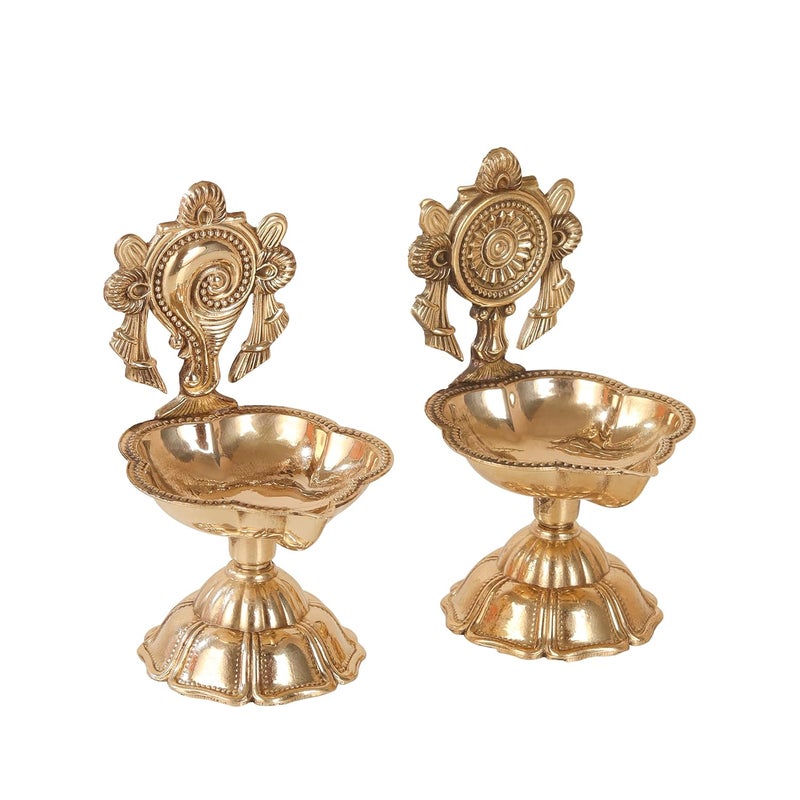 AKSHATA Pure Brass Shanku Chakra kuber Diya Diwali Decoration Item for Home Decor Brass shanku Chakra kuber Diya for puja Room Office Decor Living Room Diwali Festival Gift Item Set of 2 - Image 4