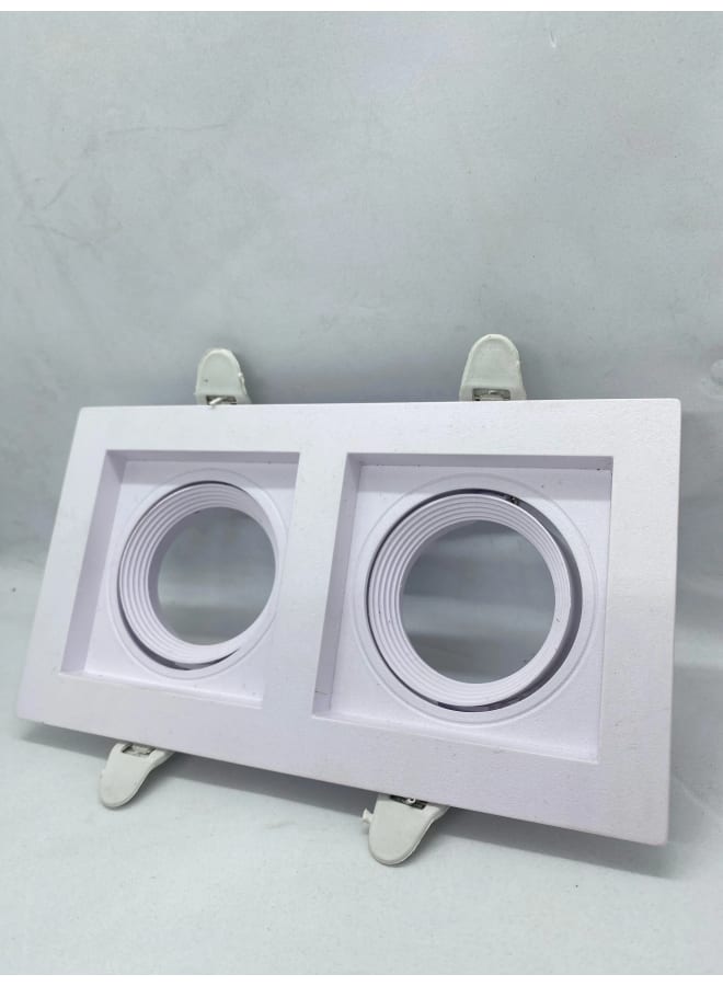 Diecast chassis, white body, white reflective flat