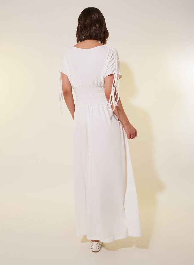 Styli Styli Solid Ruched Sleeves A-Line Maxi Dress with Smocked Waist  - Image 5