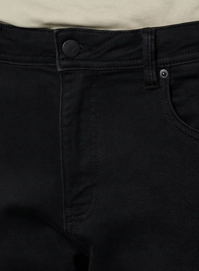 Lee Cooper  Lee Cooper Men Slim Fit Mid-Rise Jeans for Men | Best Price UAE